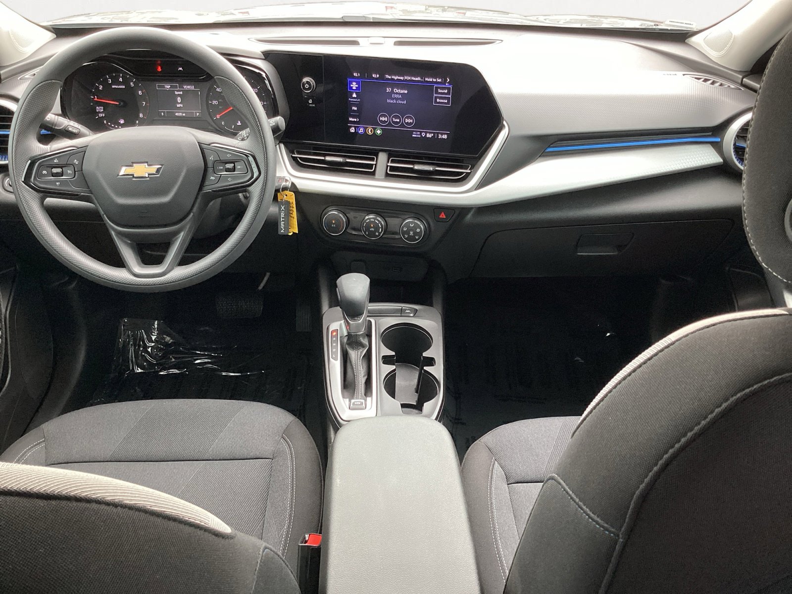 Used 2026 Chevrolet Trax LS FWD image 4