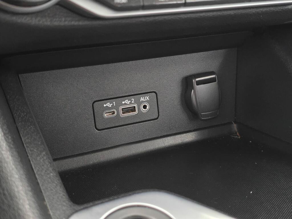Used 2021 Nissan Sentra SV FWD image 28