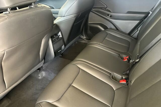 New 2026 Jeep Cherokee Limited image 9
