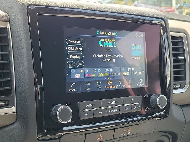 Certified 2022 Nissan Frontier SV image 30