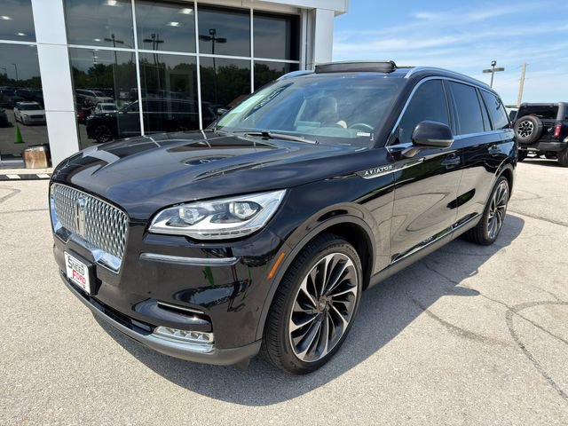 Used 2024 Lincoln Aviator Reserve w/ Equipment Group 201A RWD image 3