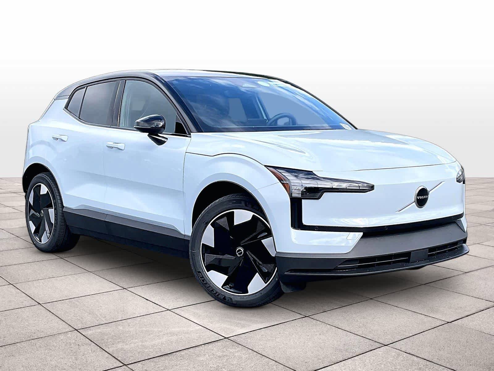 New 2026 Volvo EX30 Plus w/ Climate Package AWD/4WD image 2