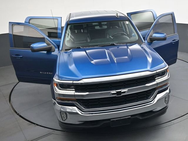 Used 2018 Chevrolet Silverado 1500 LT w/ All Star Edition image 38