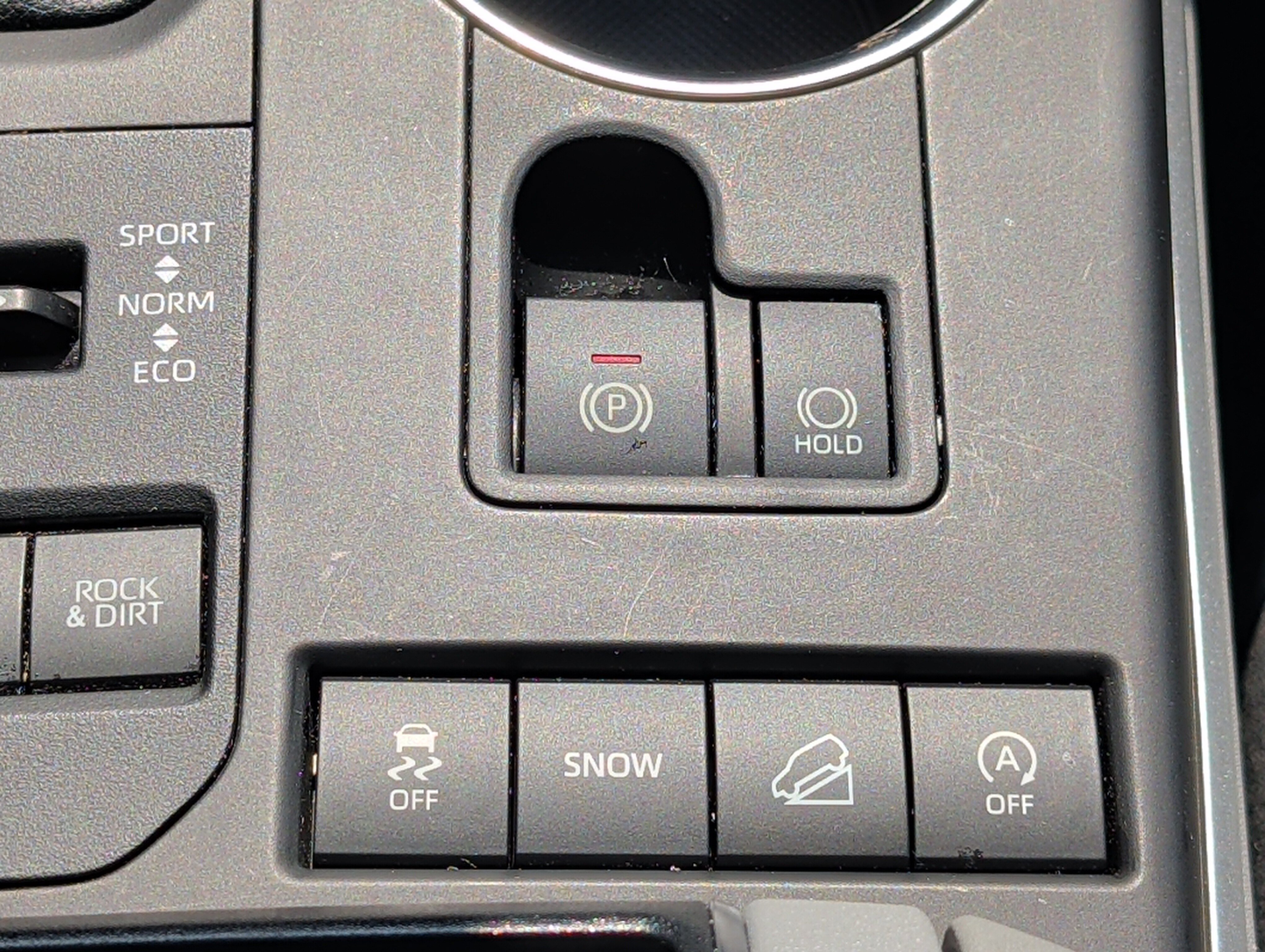 Used 2022 Toyota Highlander XLE AWD/4WD image 34