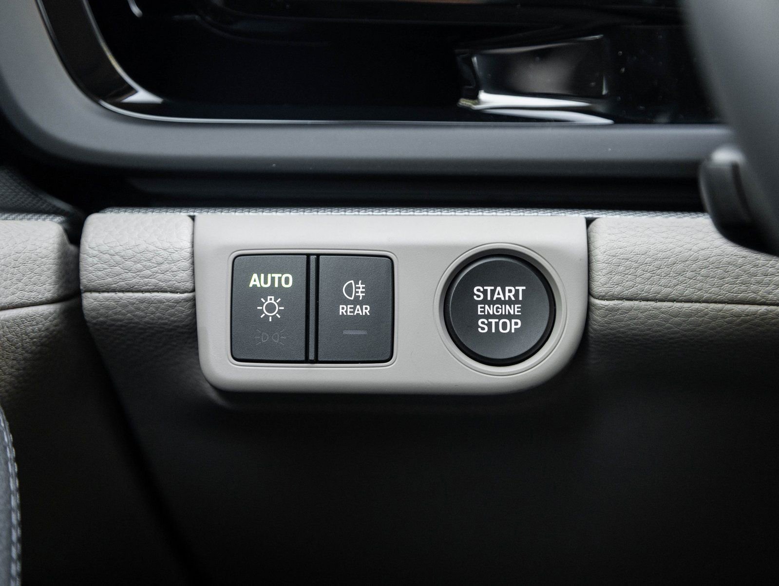 New 2026 Porsche Panamera 4 image 17