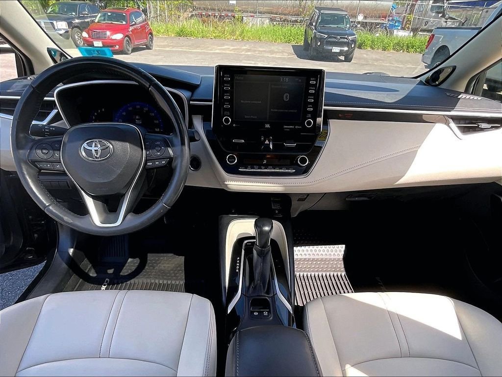 Used 2020 Toyota Corolla XLE FWD image 21