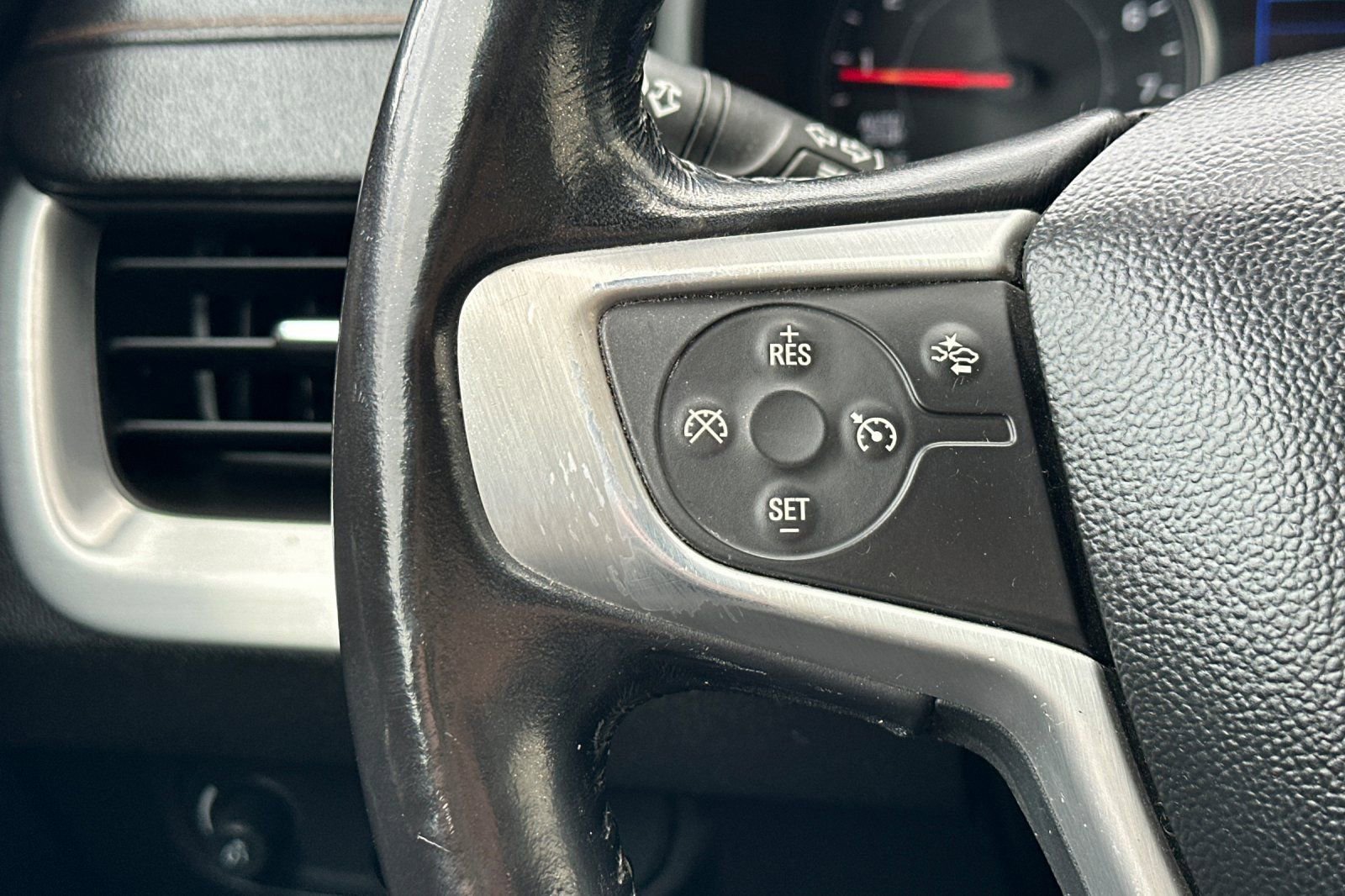 Certified 2021 GMC Terrain SLE image 31