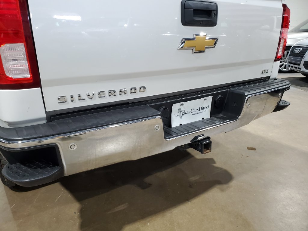 Used 2018 Chevrolet Silverado 1500 LTZ w/ Texas Edition RWD image 46