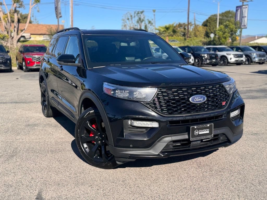 Certified 2023 Ford Explorer ST w/ Equipment Group 401A AWD/4WD image 2