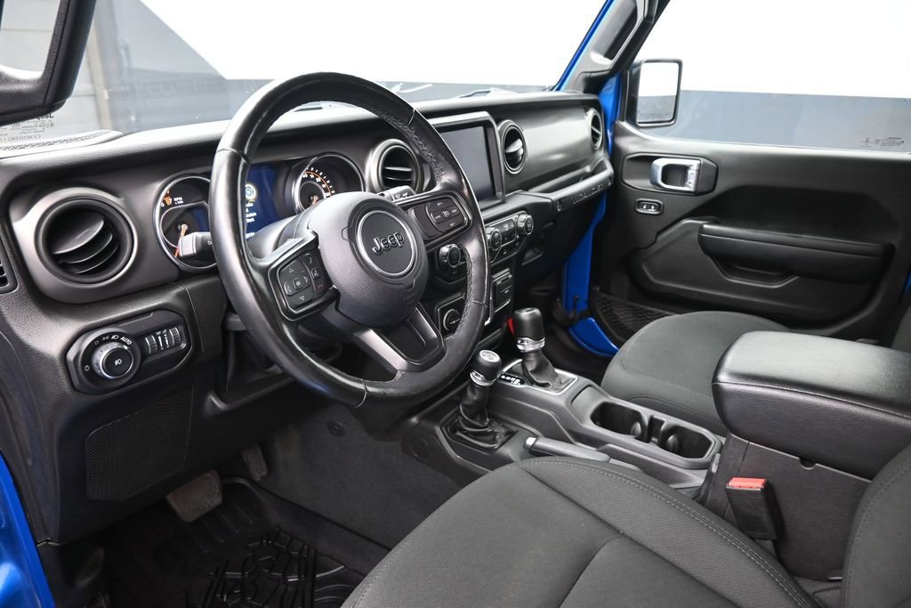 Used 2022 Jeep Wrangler Unlimited Sport w/ Sun And Sound Package AWD/4WD image 18