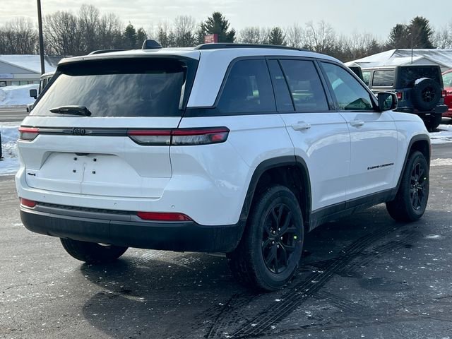 New 2026 Jeep Grand Cherokee Altitude image 43