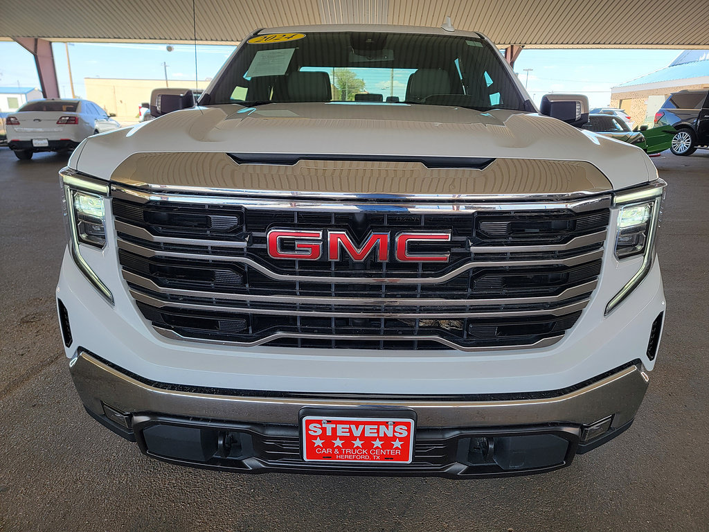 Used 2024 GMC Sierra 1500 SLT AWD/4WD image 4