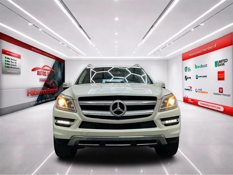 Used 2015 Mercedes-Benz GL 450 4MATIC w/ Appearance Package image 3