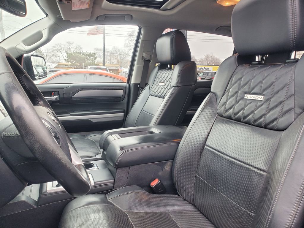 Used 2019 Toyota Tundra 4x4 CrewMax image 14