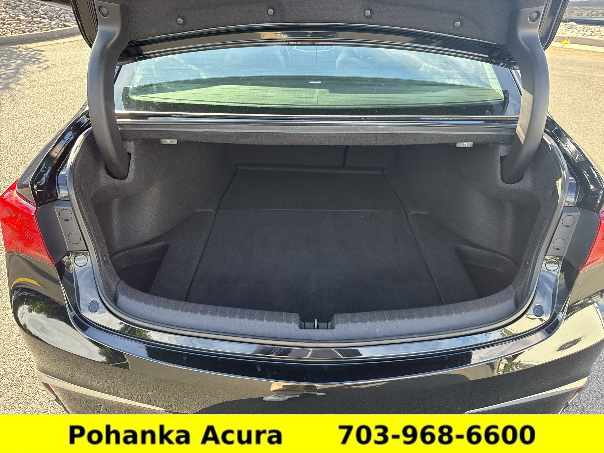 Used 2020 Acura TLX w/ Technology Package FWD image 24