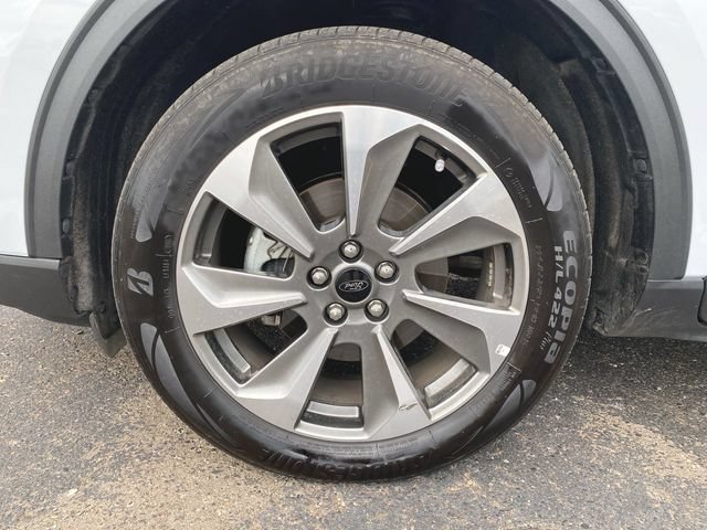 Used 2025 Ford Escape Platinum AWD/4WD image 33