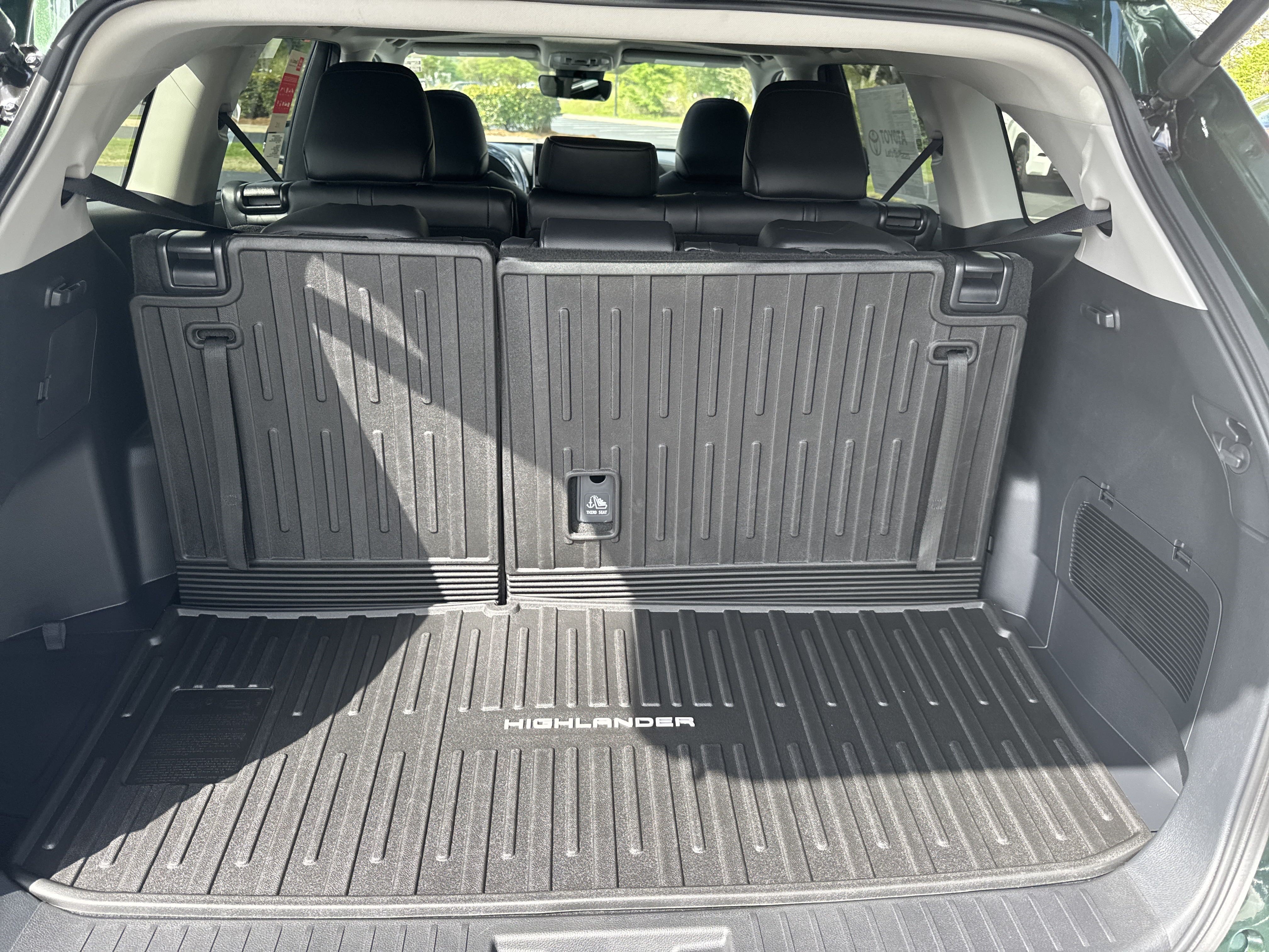 New 2025 Toyota Highlander XLE AWD/4WD image 37