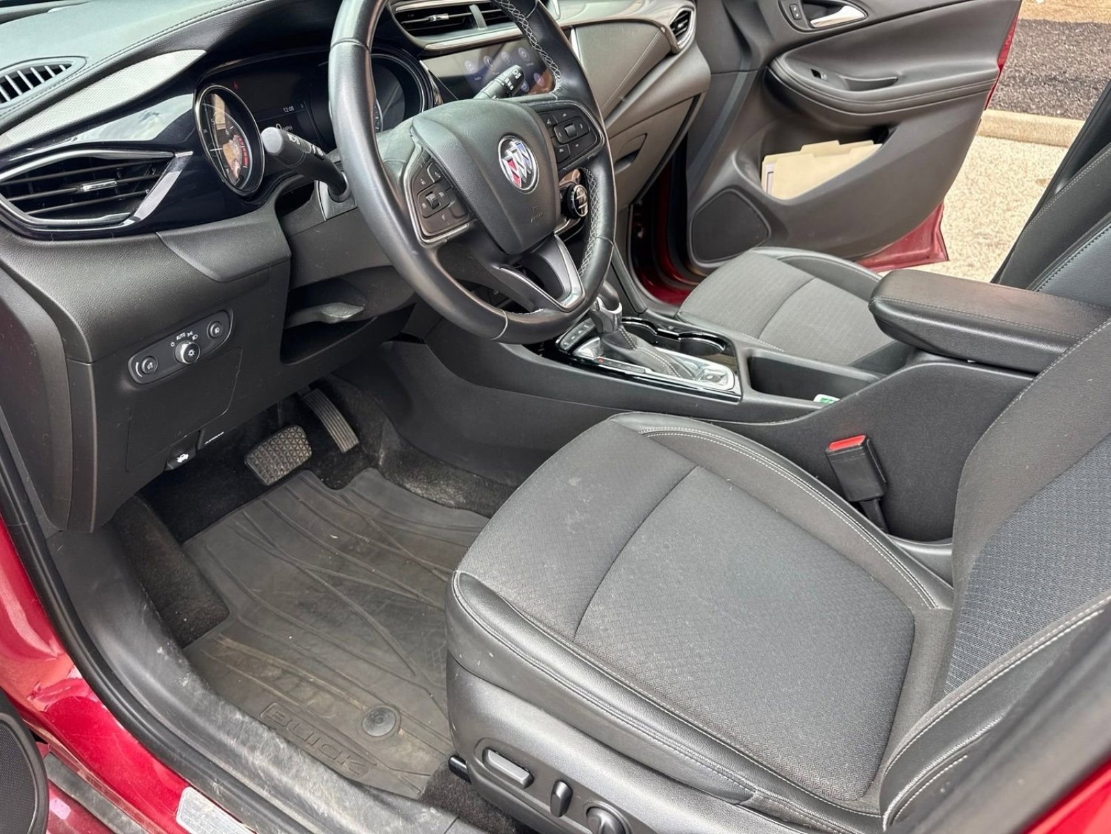 Used 2020 Buick Encore GX Select w/ Sport Touring Package AWD/4WD image 18