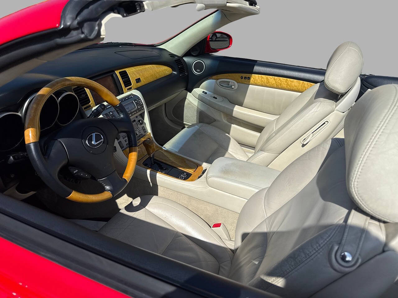 Used 2003 Lexus SC 430 Convertible RWD image 8