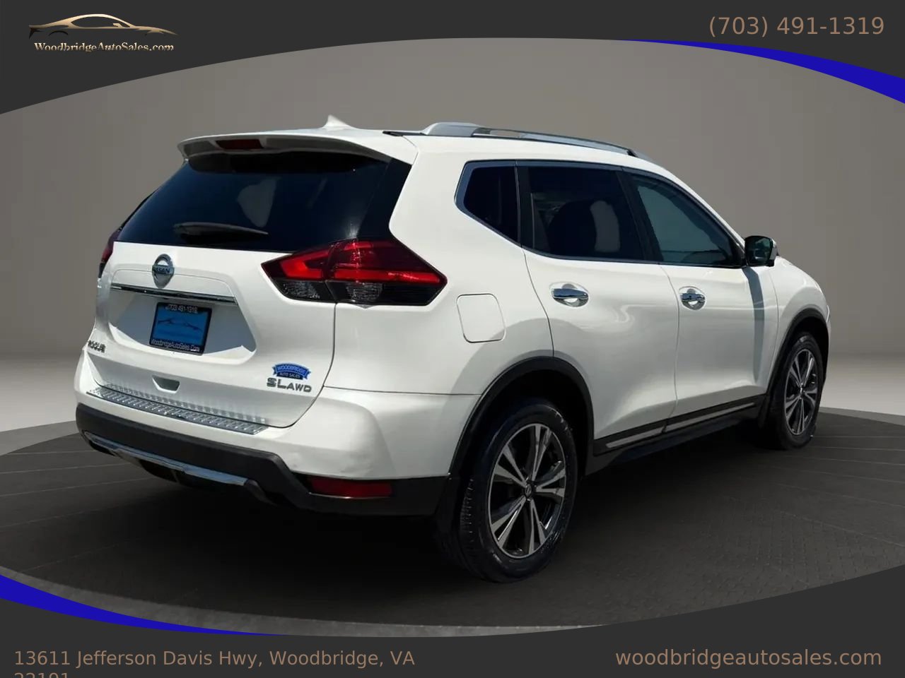 Used 2017 Nissan Rogue SL w/ SL Premium Package AWD/4WD image 4