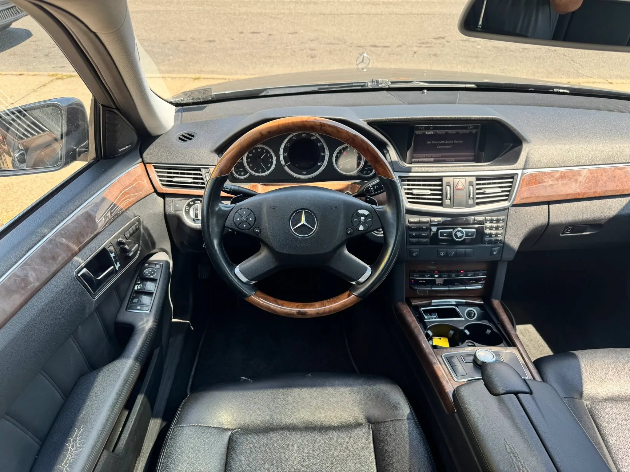Used 2013 Mercedes-Benz E 350 4MATIC Sedan image 23