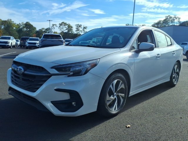 Used 2024 Subaru Legacy Premium AWD/4WD image 2