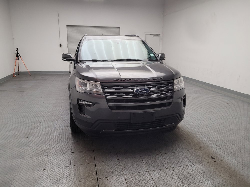 Used 2019 Ford Explorer XLT w/ Equipment Group 202A FWD image 14