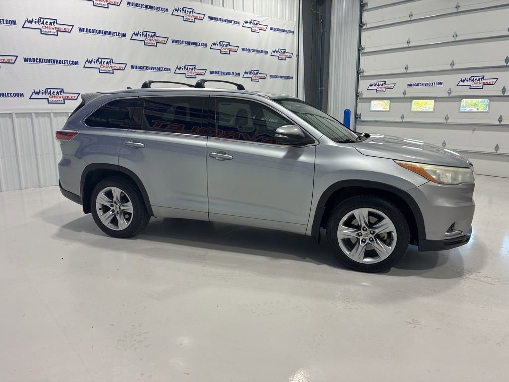 Used 2015 Toyota Highlander Limited AWD/4WD image 7