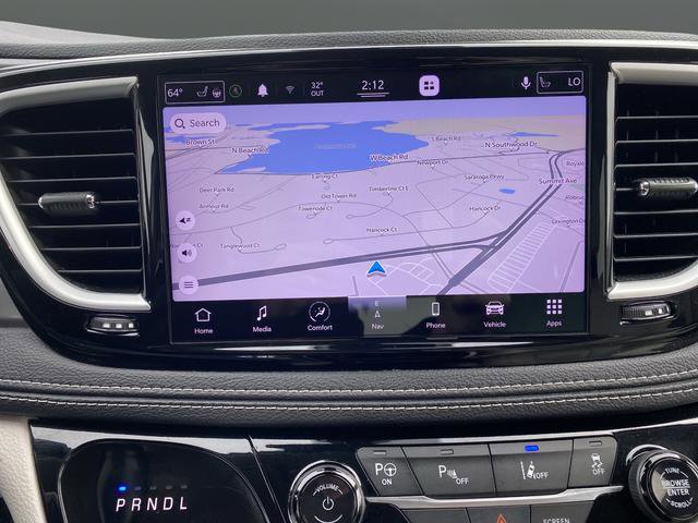 Used 2021 Chrysler Pacifica Touring-L image 26