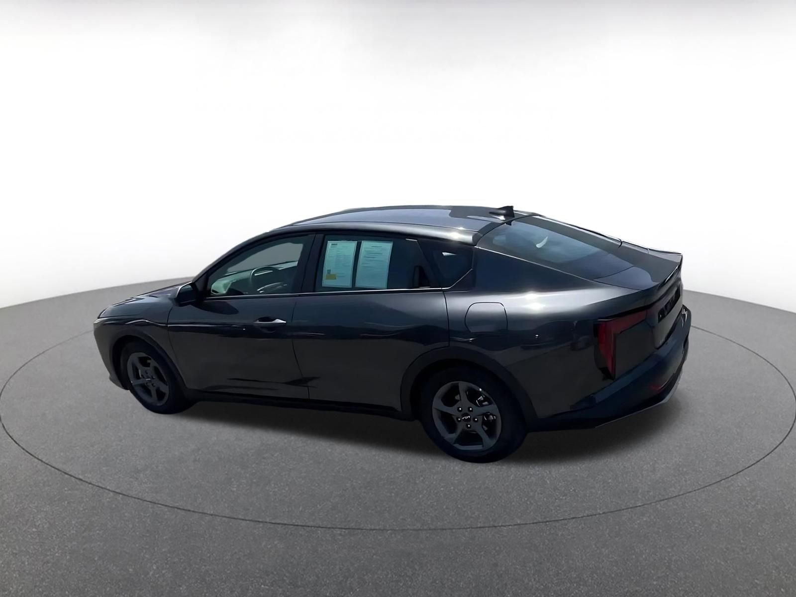 Used 2025 Kia K4 FWD image 10
