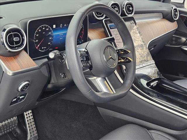 Used 2023 Mercedes-Benz GLC 300 image 7