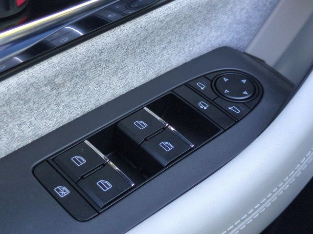 Certified 2026 MAZDA CX-90 3.3 Turbo S w/ Premium Plus AWD/4WD image 24