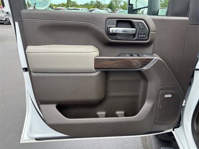 Used 2021 GMC Sierra 2500 SLT w/ SLT Premium Package image 17