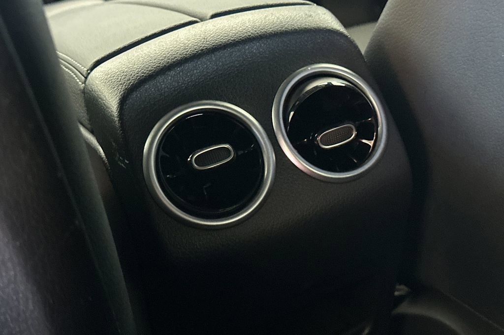 Certified 2023 Mercedes-Benz GLA 250 4MATIC w/ Parking Assistance Package image 17