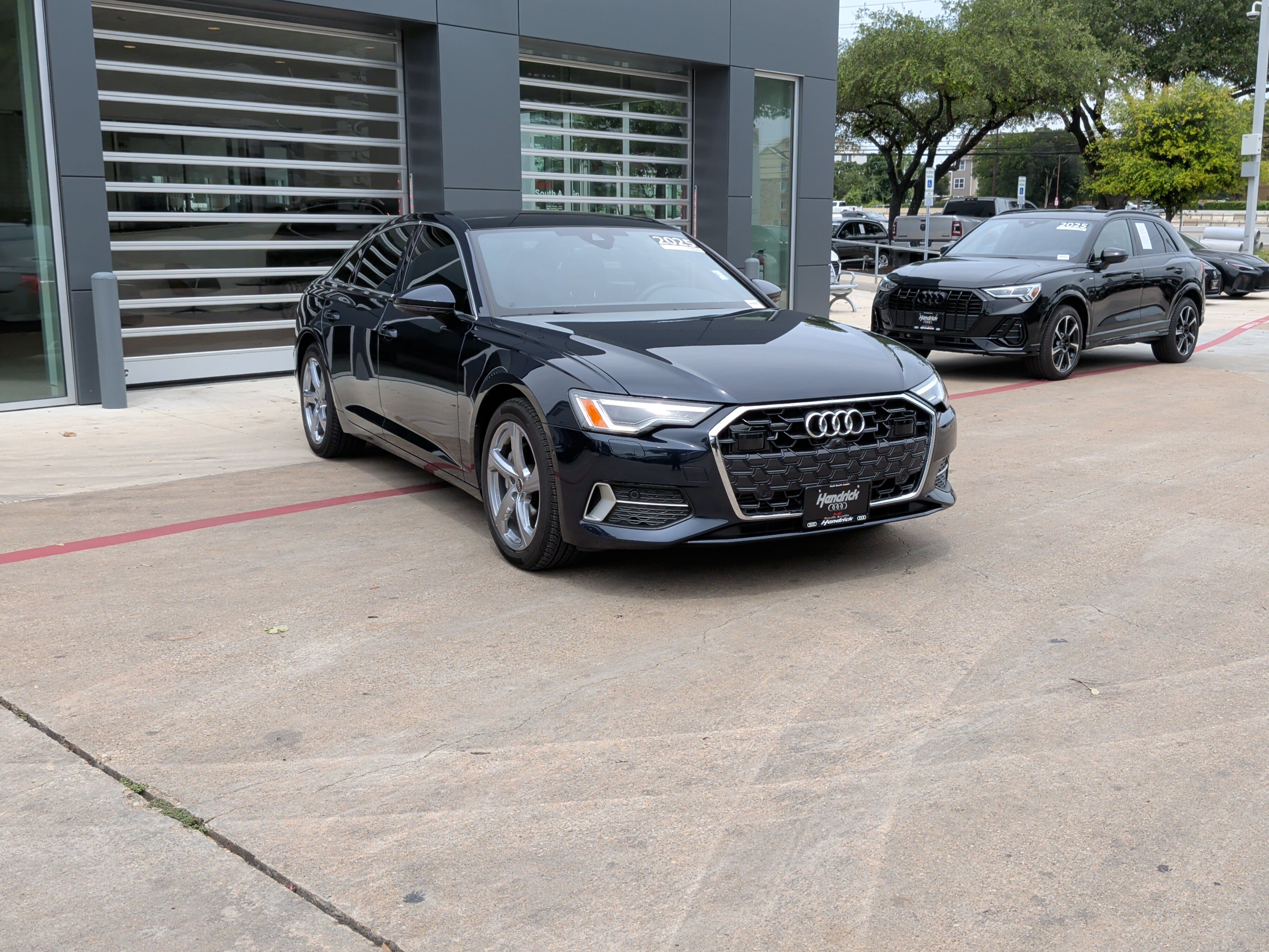 Certified 2025 Audi A6 Premium Plus w/ Premium Plus Package AWD/4WD image 2
