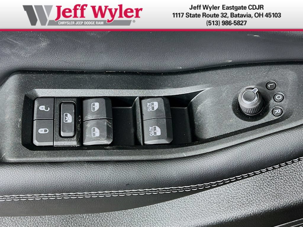 New 2026 Jeep Grand Cherokee Altitude AWD/4WD image 21