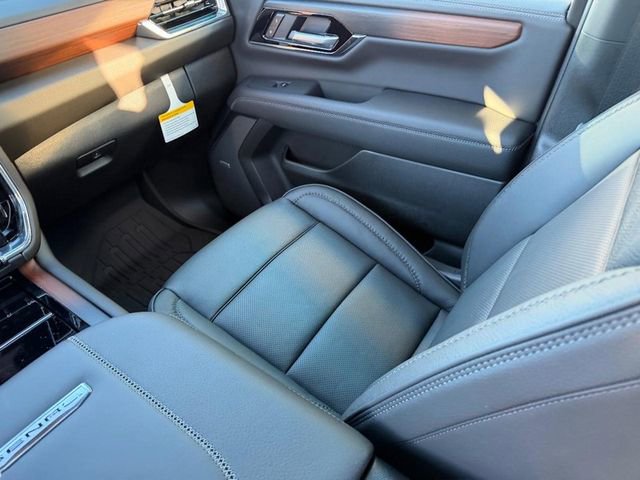 New 2026 GMC Yukon XL Denali w/ Sun & Power Step Package image 21