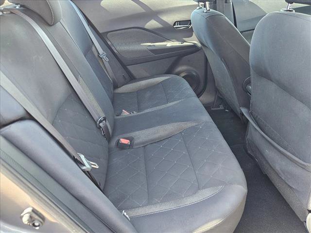 Used 2020 Nissan Kicks SV FWD image 17