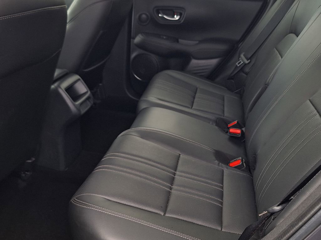 Used 2025 Honda HR-V EX-L image 12