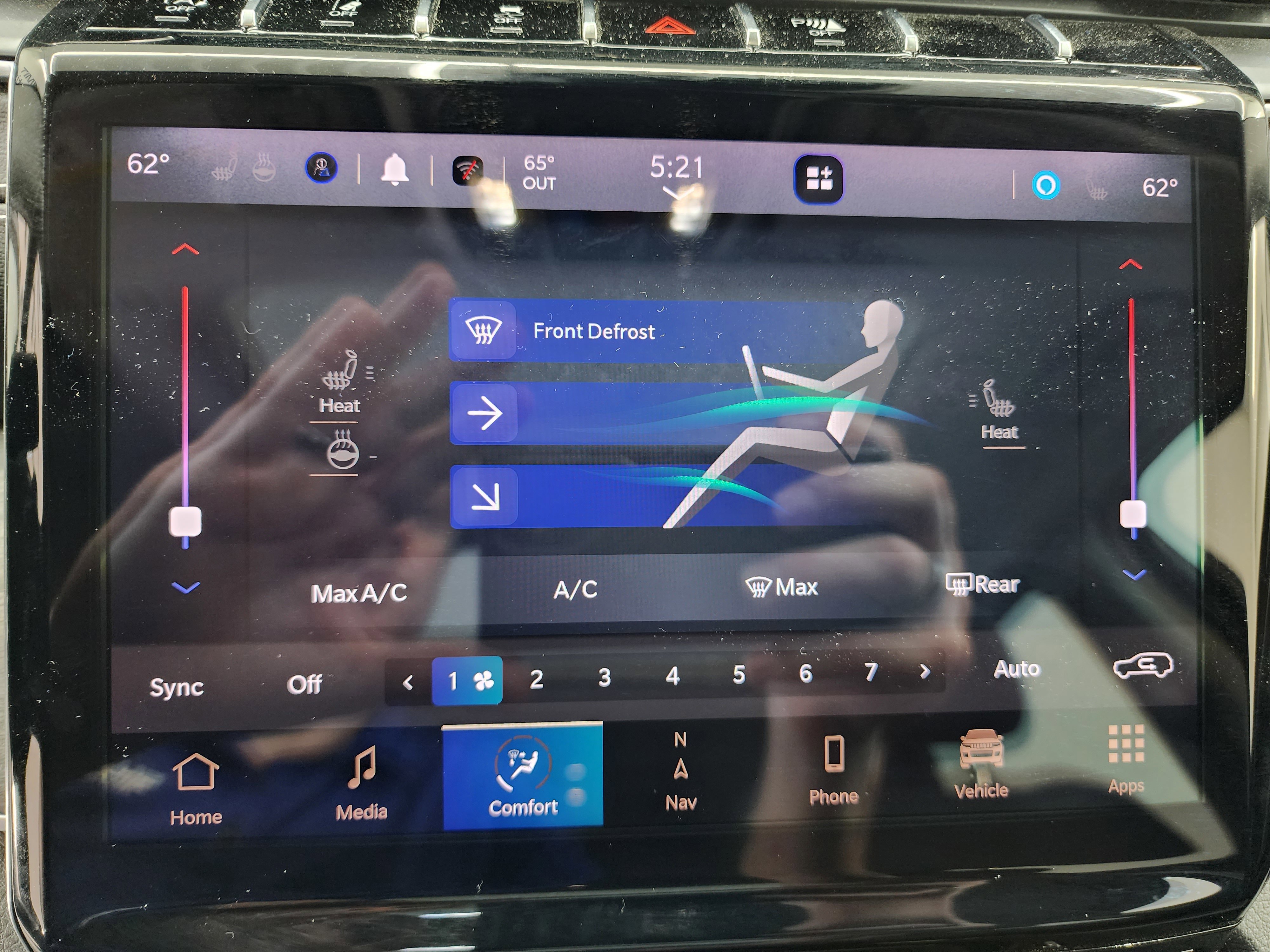 Used 2023 Jeep Grand Cherokee Limited w/ Black Appearance Package image 52