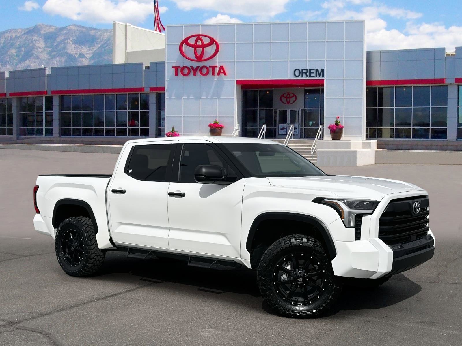 Used 2025 Toyota Tundra SR5 image 1