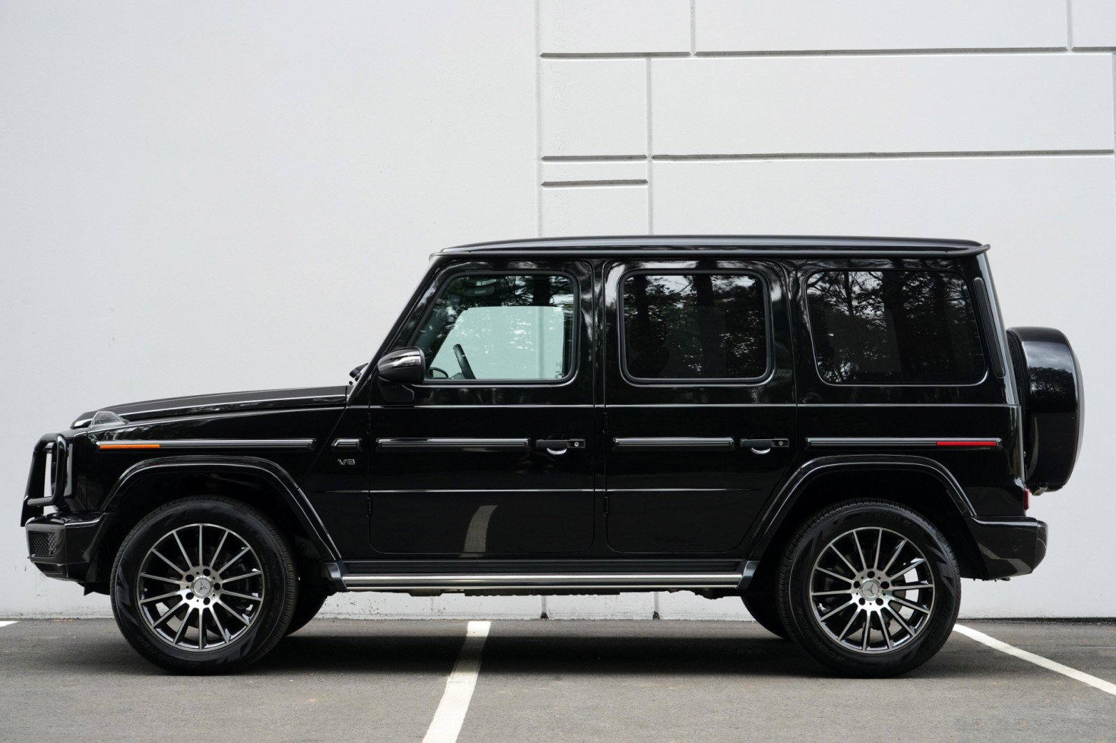 Used 2021 Mercedes-Benz G 550 image 9