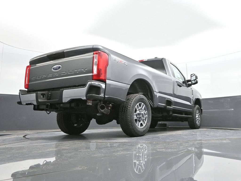 New 2025 Ford F350 XLT image 48