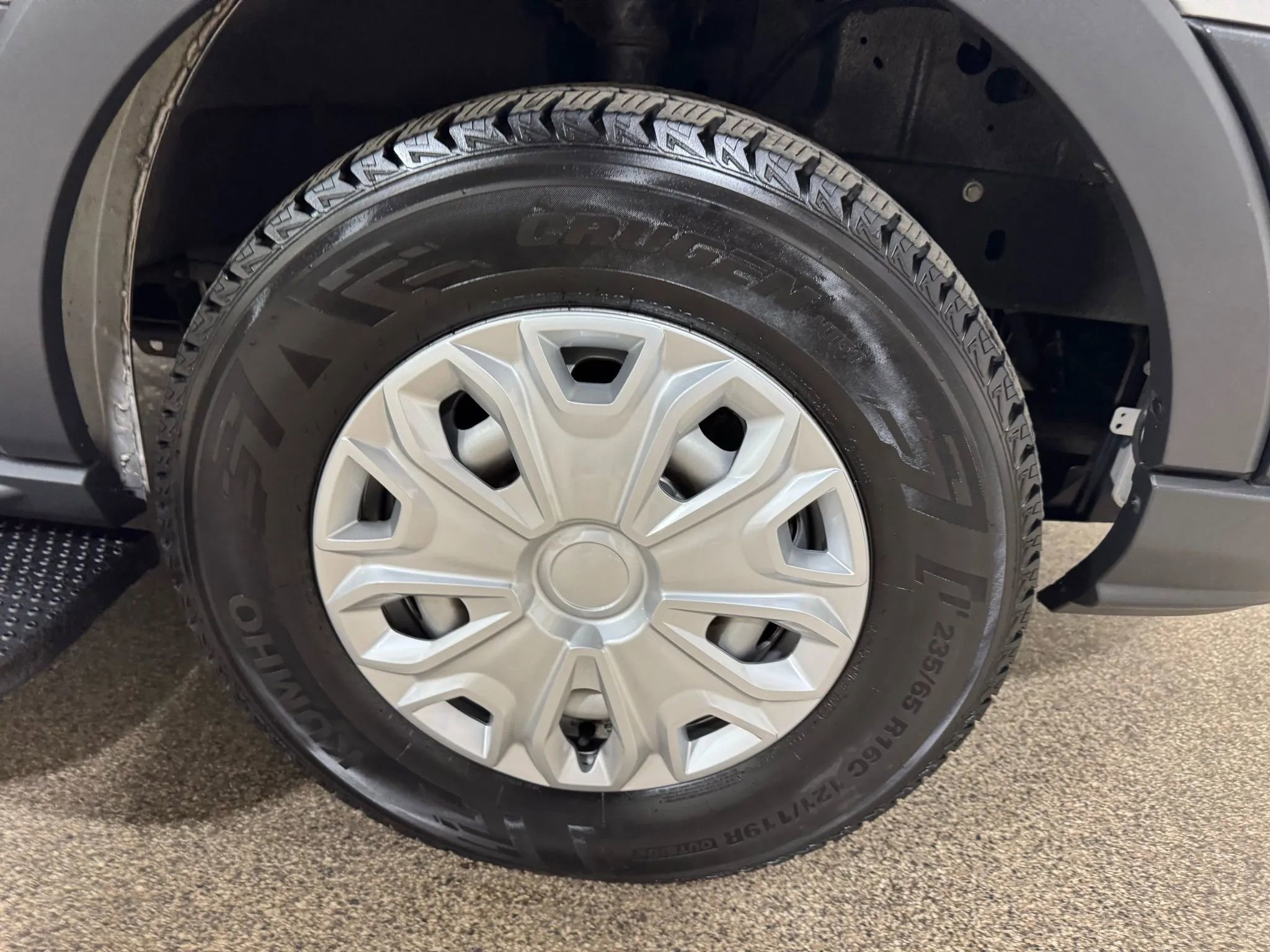 Used 2018 Ford Transit 250 148 Medium Roof image 66