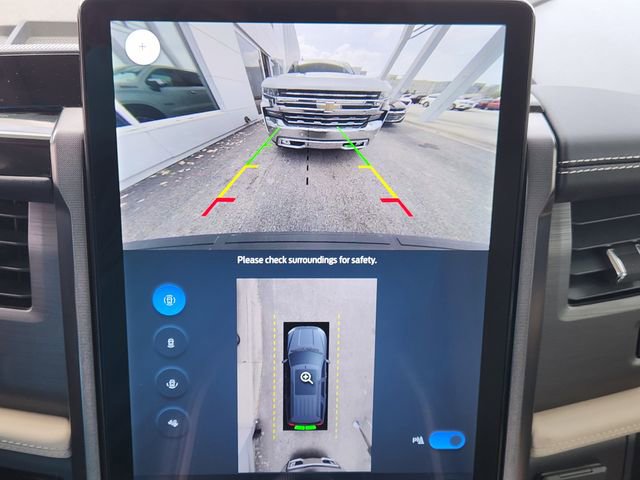 Used 2024 Ford Expedition Platinum image 14