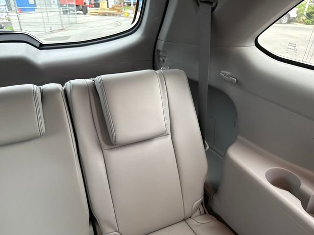 Used 2017 Toyota Highlander XLE AWD/4WD image 24
