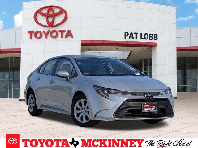 Used 2025 Toyota Corolla LE