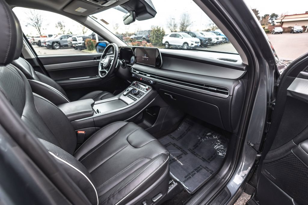 Used 2023 Hyundai Palisade SEL w/ Premium Package image 26
