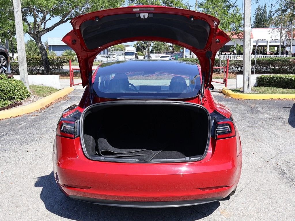 Used 2018 Tesla Model 3 Long Range RWD image 19
