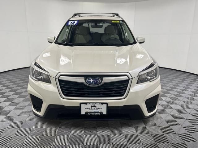 Used 2019 Subaru Forester Premium image 7